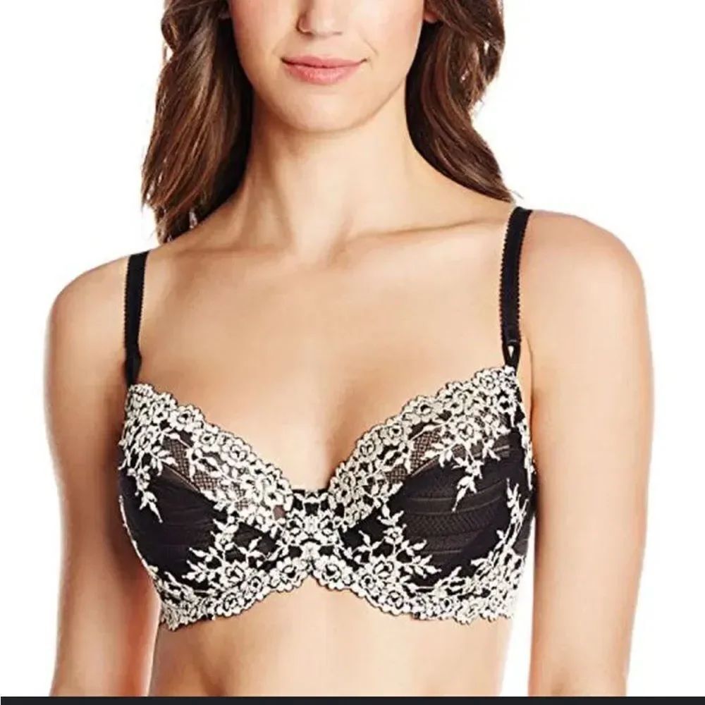 Wacoal Women's Embrace Lace Underwire Bra
